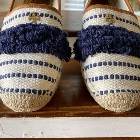 Tory Burch Shaw Fringe Espadrilles Navy and Cream Size 7 - Picture 7 of 11